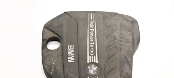 BMW X3 F25 Engine cover (trim) 7811024