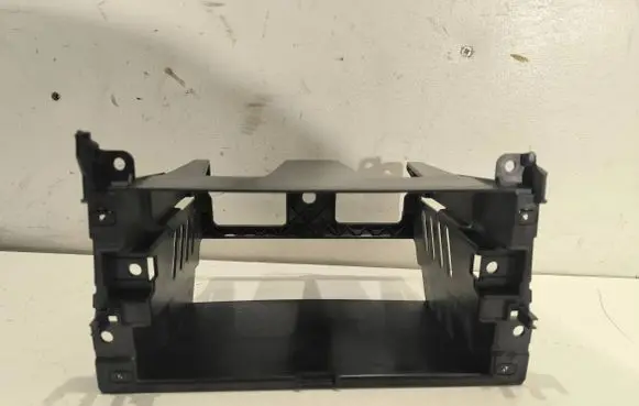 Ford Mondeo MK IV Radio/GPS head unit trim 6M2118A998