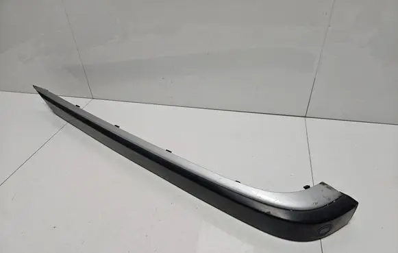 BMW 7 E38 Rear bumper trim bar molding 51128125411