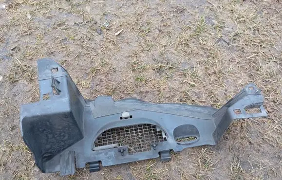 Renault Talisman Intercooler air guide/duct channel 628113287R