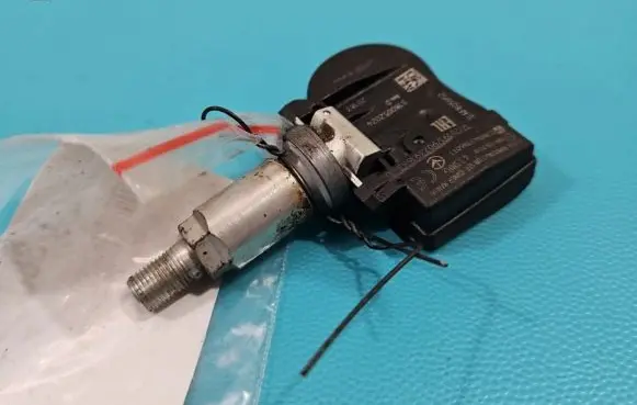Suzuki SX4 S-Cross Tire pressure sensor S180052024 IMPRK1386970