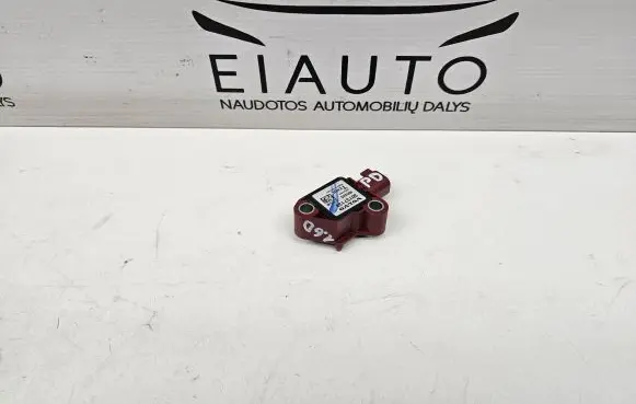 Volvo V50 Airbag deployment crash/impact sensor 30737138