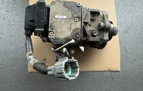 Fuel injection high pressure pump