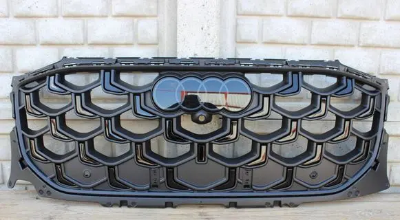 Audi Q7 4M Front grill 4MN853651A