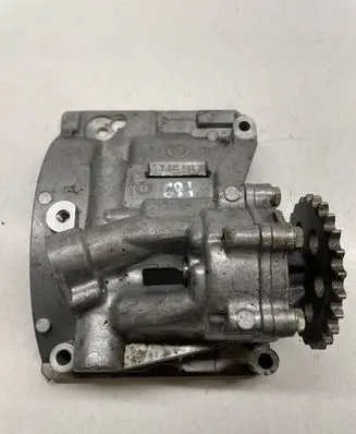 BMW 3 E92 E93 Oil pump 7501569
