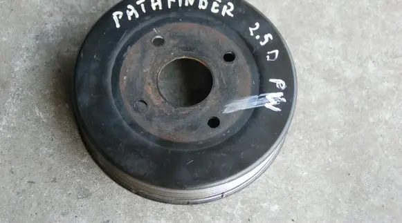 Nissan Pathfinder R51 Water pump pulley 128KW 488CC