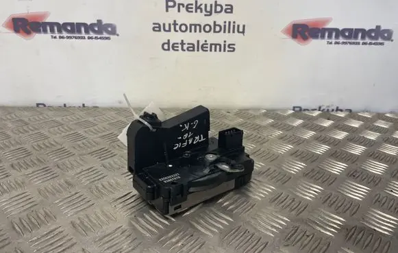 Renault Trafic II (X83) Tailgate/trunk/boot lock/catch/latch 8200282323