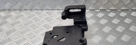 KIA Carnival A/C compressor mount bracket 