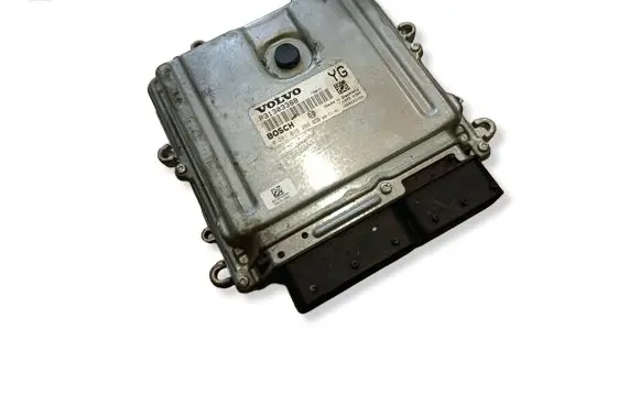 Volvo V50 Engine control unit/module P31303388 0281015286