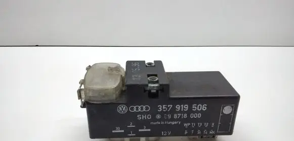 Volkswagen Sharan Coolant fan relay 357919506