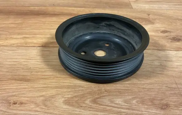 Opel Meriva B Crankshaft pulley 