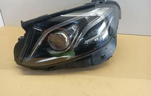 Mercedes-Benz E W213 Headlight/headlamp 2139067506