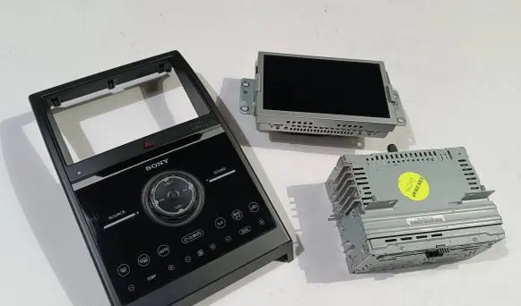 Ford Flex Radio/GPS head unit trim Sync3