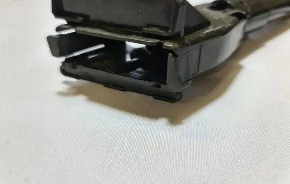 Headlight washer spray nozzle