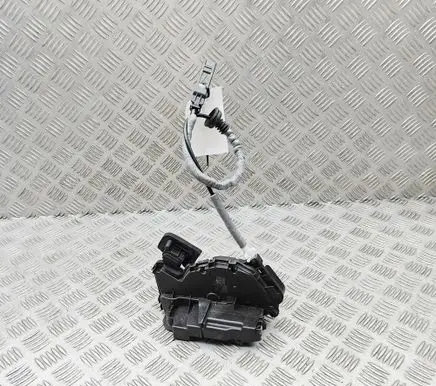 Seat Tarraco Rear door lock 5TA839016K
