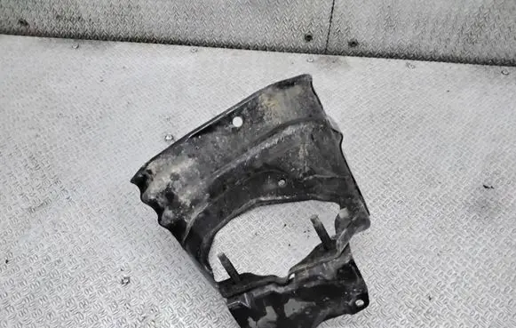 Nissan X-Trail T30 Fuel filter bracket/mount holder 