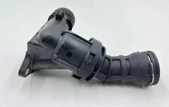 Seat Alhambra (Mk2) Engine coolant pipe/hose 04L121111