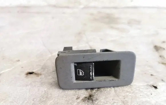 Volkswagen Touareg I Electric window control switch 7L6959851B