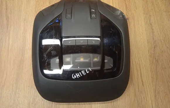 Maserati Ghibli Front seat light 06700759030
