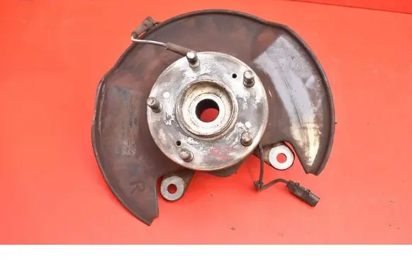 Honda Civic IX Front wheel hub spindle knuckle