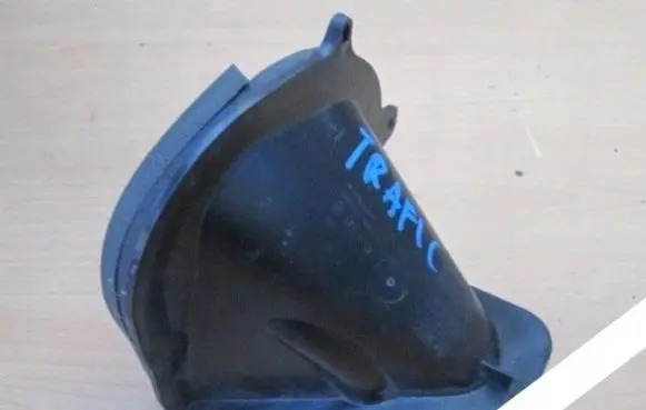 Renault Trafic I Centre console side trim front 