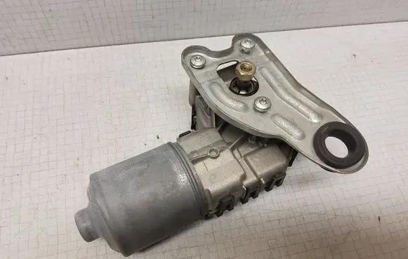 BMW 3 E46 Wiper motor 058011211 0390241712 67636914577