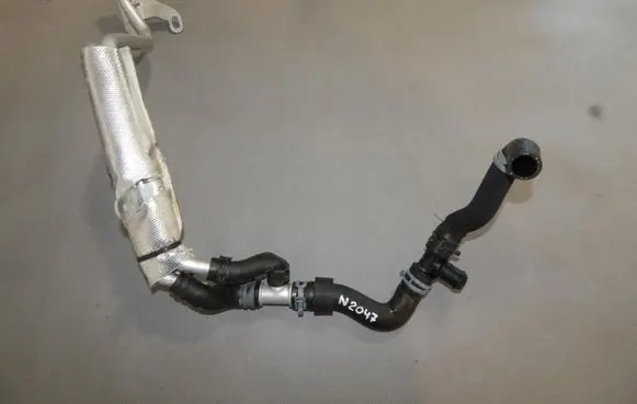 Audi A4 S4 B8 8K Engine coolant pipe/hose 8R0121030E