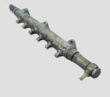 Volvo XC90 Fuel main line pipe 0445215010 001643L1