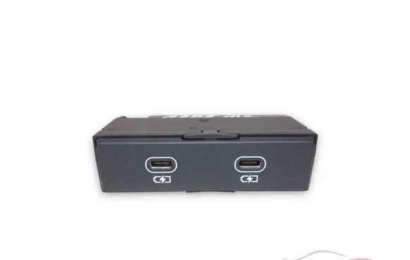 Audi A8 S8 D5 USB socket connector 4N1035954A