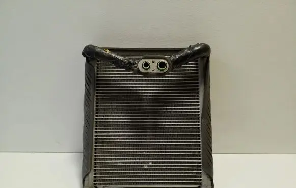Mitsubishi Outlander Air conditioning (A/C) radiator (interior) 