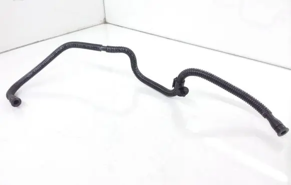 Audi A1 Breather hose/pipe 03c103493ae