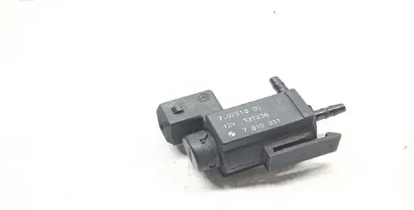 BMW X1 E84 Vacuum valve 7810831 70231800