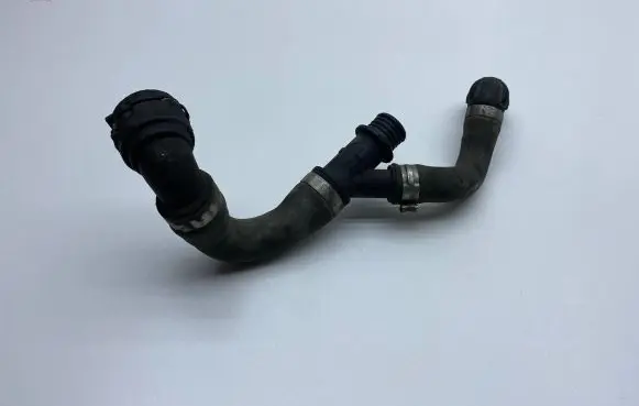 BMW X5 E70 Engine coolant pipe/hose 7512727