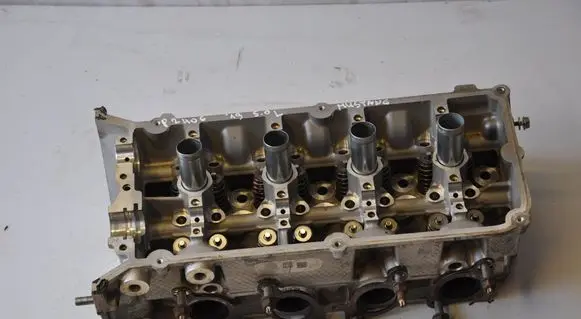 Ford Mustang VI Engine head JR3E6C064BG