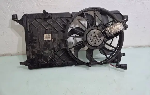 Volvo V50 Electric radiator cooling fan 3M5H8C607RJ
