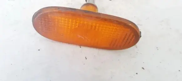 Mercedes-Benz Sprinter W906 Front fender indicator light 0868