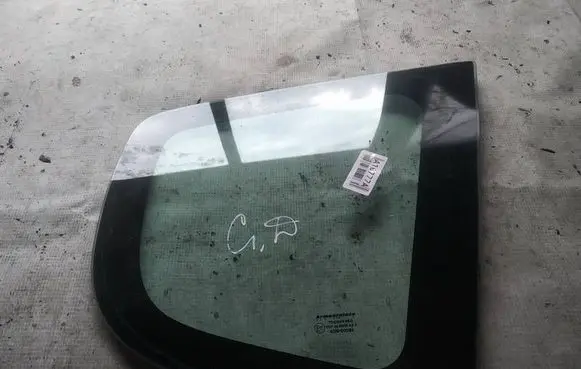 Honda Jazz Rear side window as2