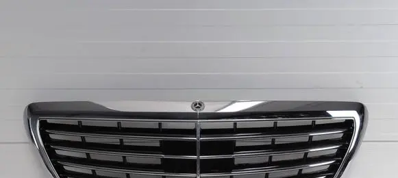 Mercedes-Benz S W222 Front grill A2228800702