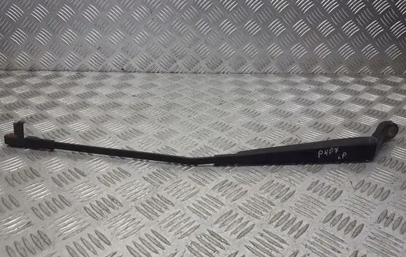 Peugeot 407 Front wiper blade arm