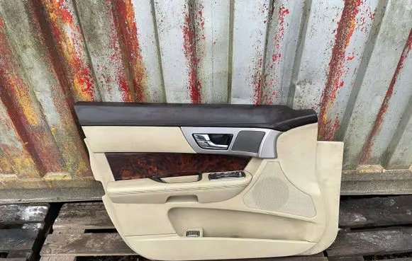 Jaguar XF X250 Front door card panel trim 8X235423713E M637C