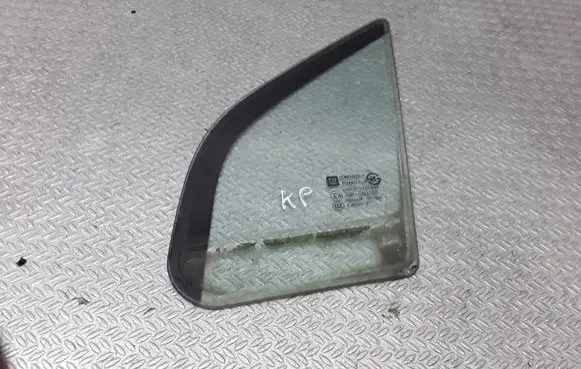 Chevrolet Orlando Front door vent window glass four-door 