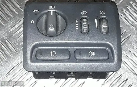 Light switch