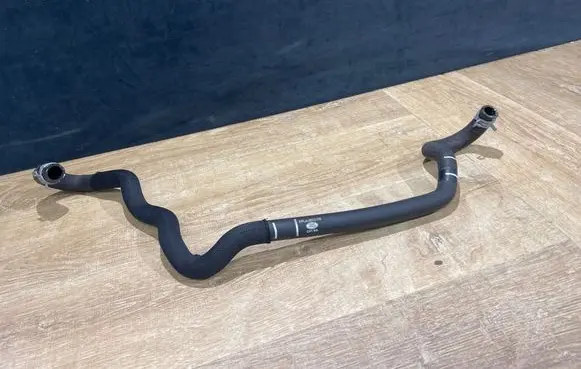 Land Rover Range Rover Sport L494 Engine coolant pipe/hose FPLA8063CB CV1XA
