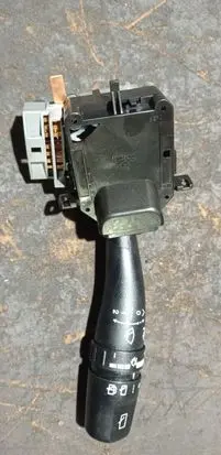 KIA Sportage Wiper control stalk 621W05200