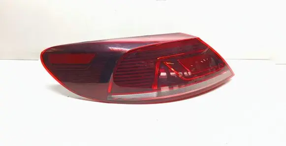 Volkswagen PASSAT CC Rear/tail lights 3C8945207AD