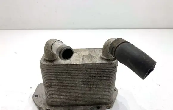 Audi A8 S8 D4 4H Engine oil radiator 07P117037C