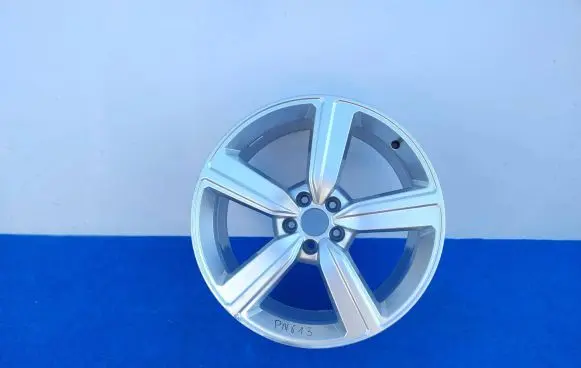 Audi e-tron R20 alloy rim 4KE601025S