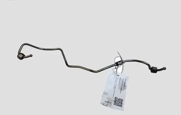 Mazda 6 Fuel injector supply line/pipe