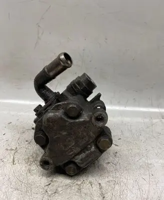 Audi A4 S4 B5 8D Power steering pump