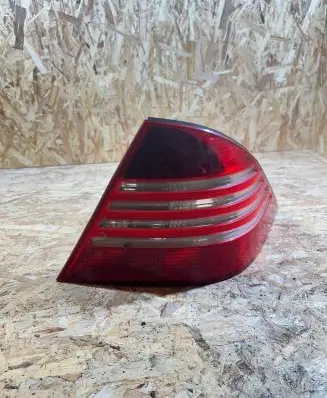 Mercedes-Benz S W220 Rear/tail lights a2208200864 A2208200864